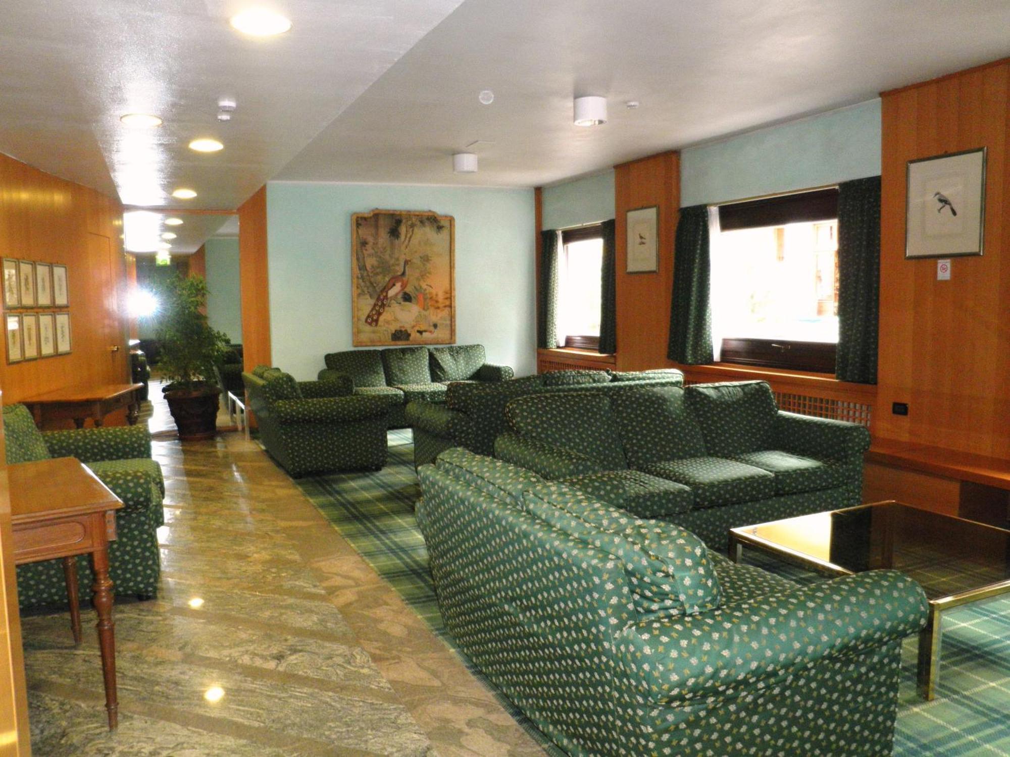 Residence Hotel Sport Campiglio Madonna 外观 照片