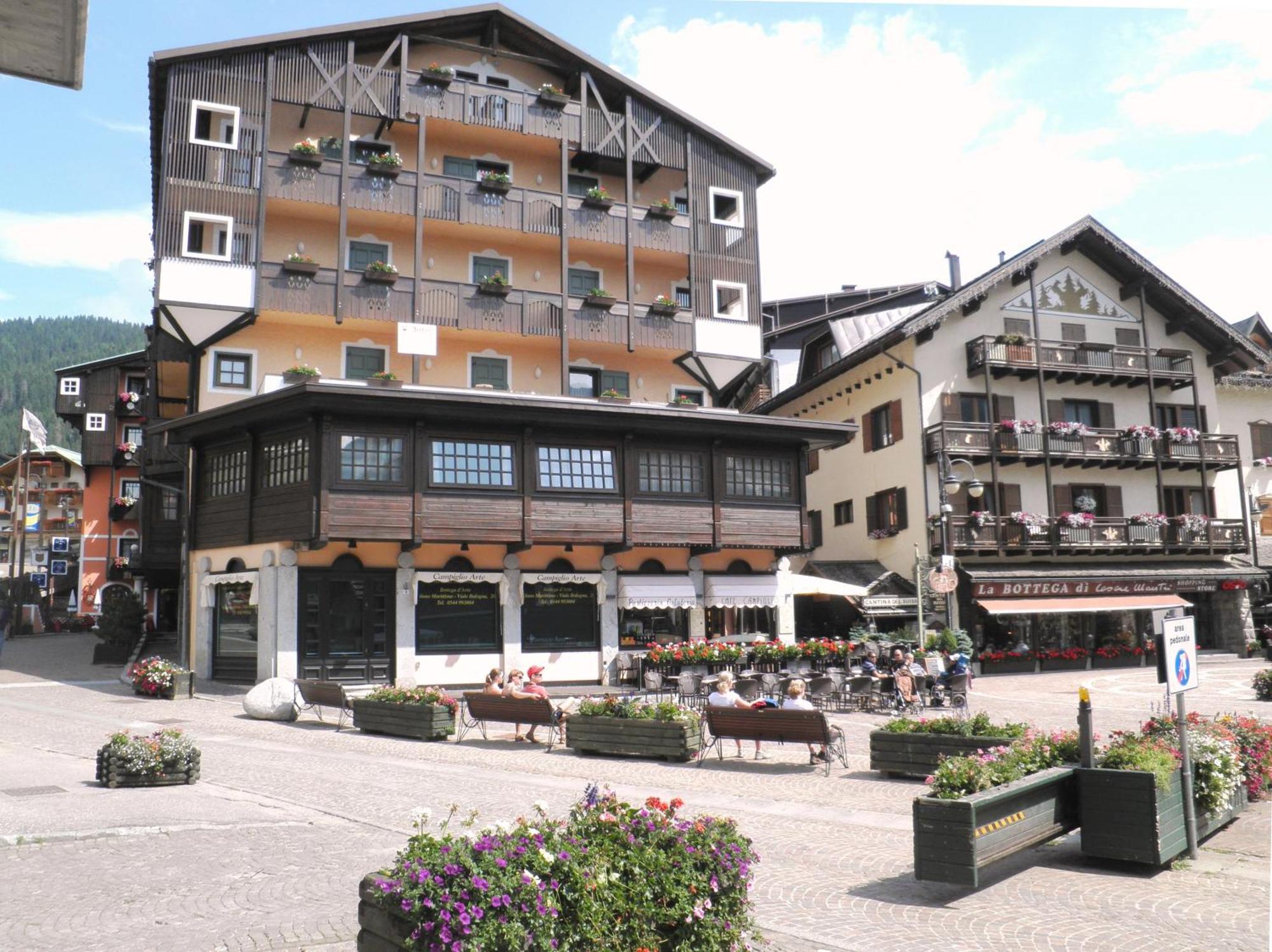 Residence Hotel Sport Campiglio Madonna 外观 照片
