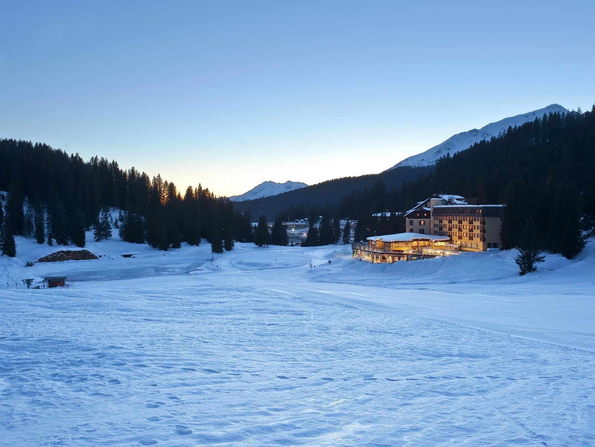 Residence Hotel Sport Campiglio Madonna 外观 照片