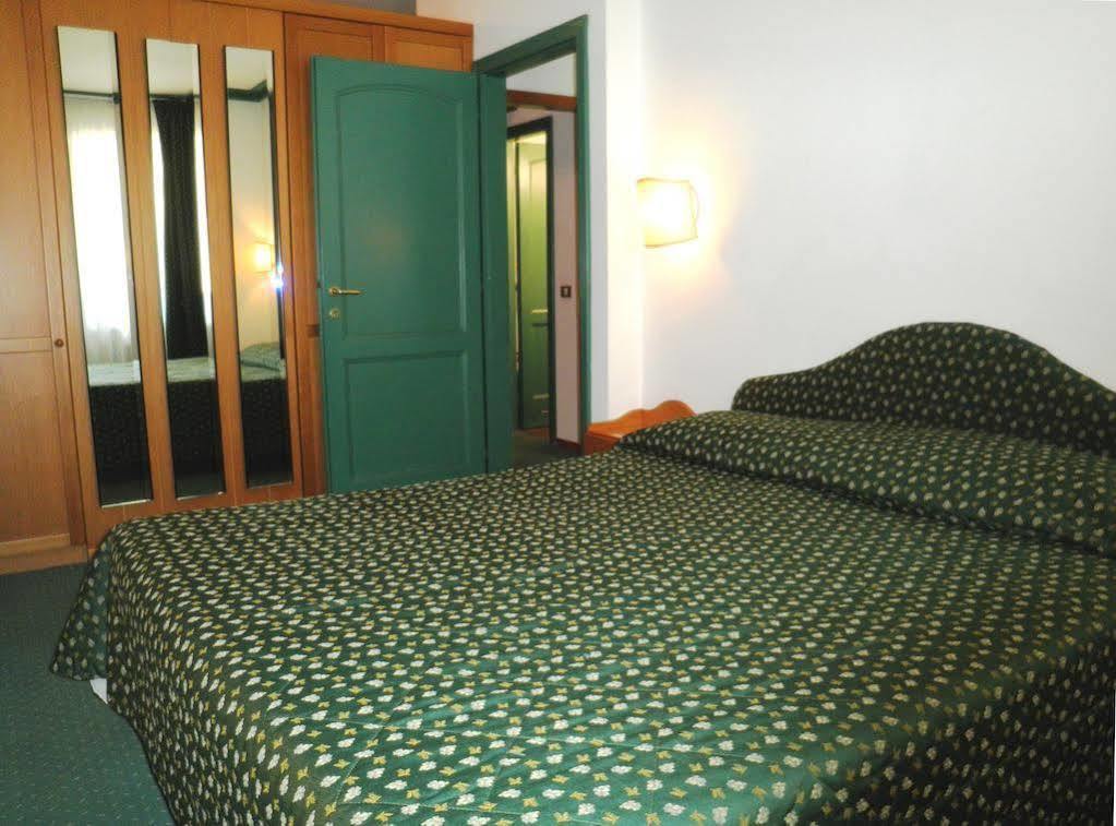 Residence Hotel Sport Campiglio Madonna 外观 照片