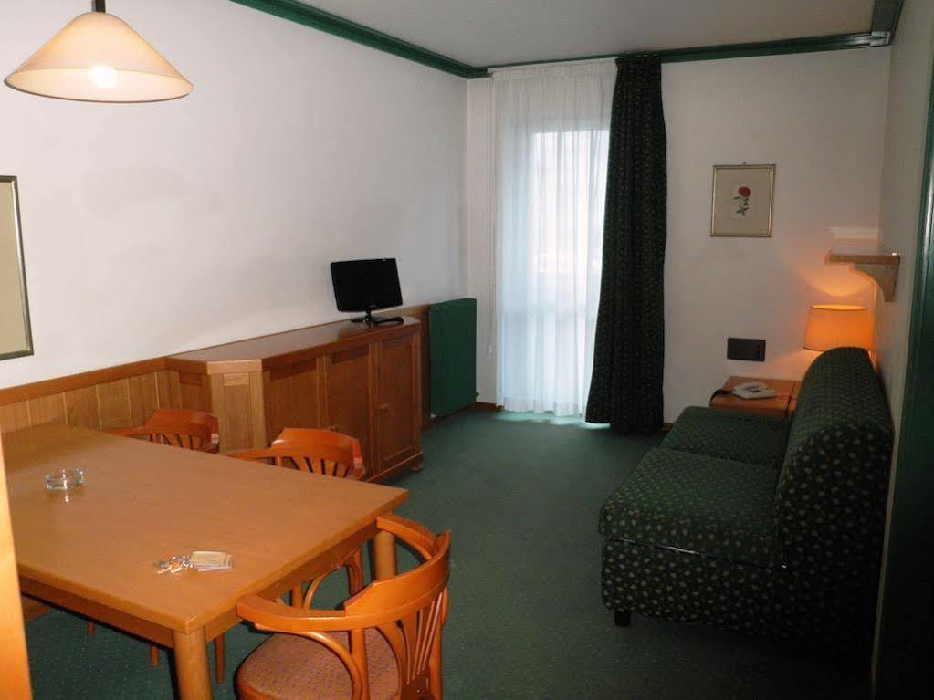 Residence Hotel Sport Campiglio Madonna 外观 照片